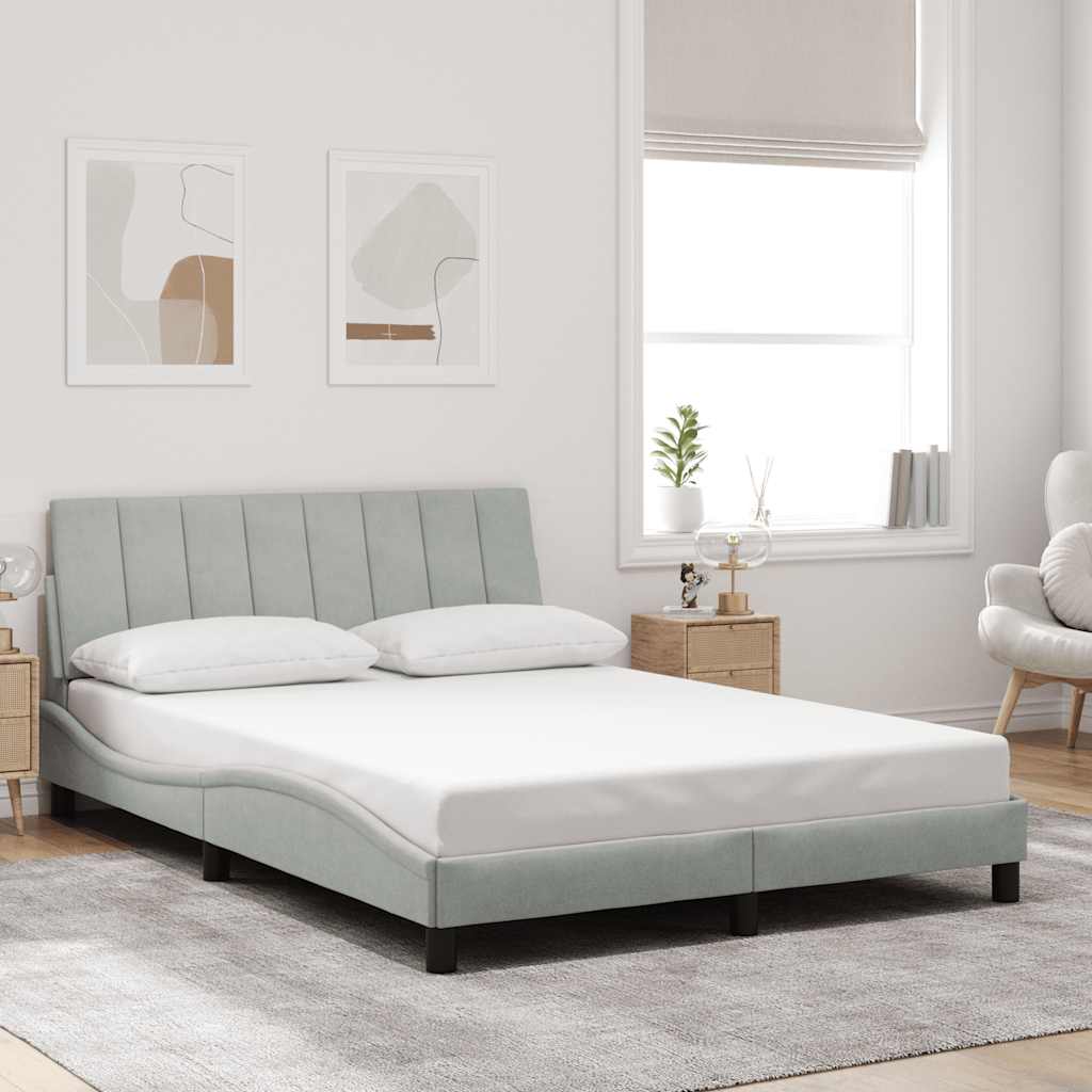Cadre de lit sans matelas Hanko gris clair 140x190 cm velours