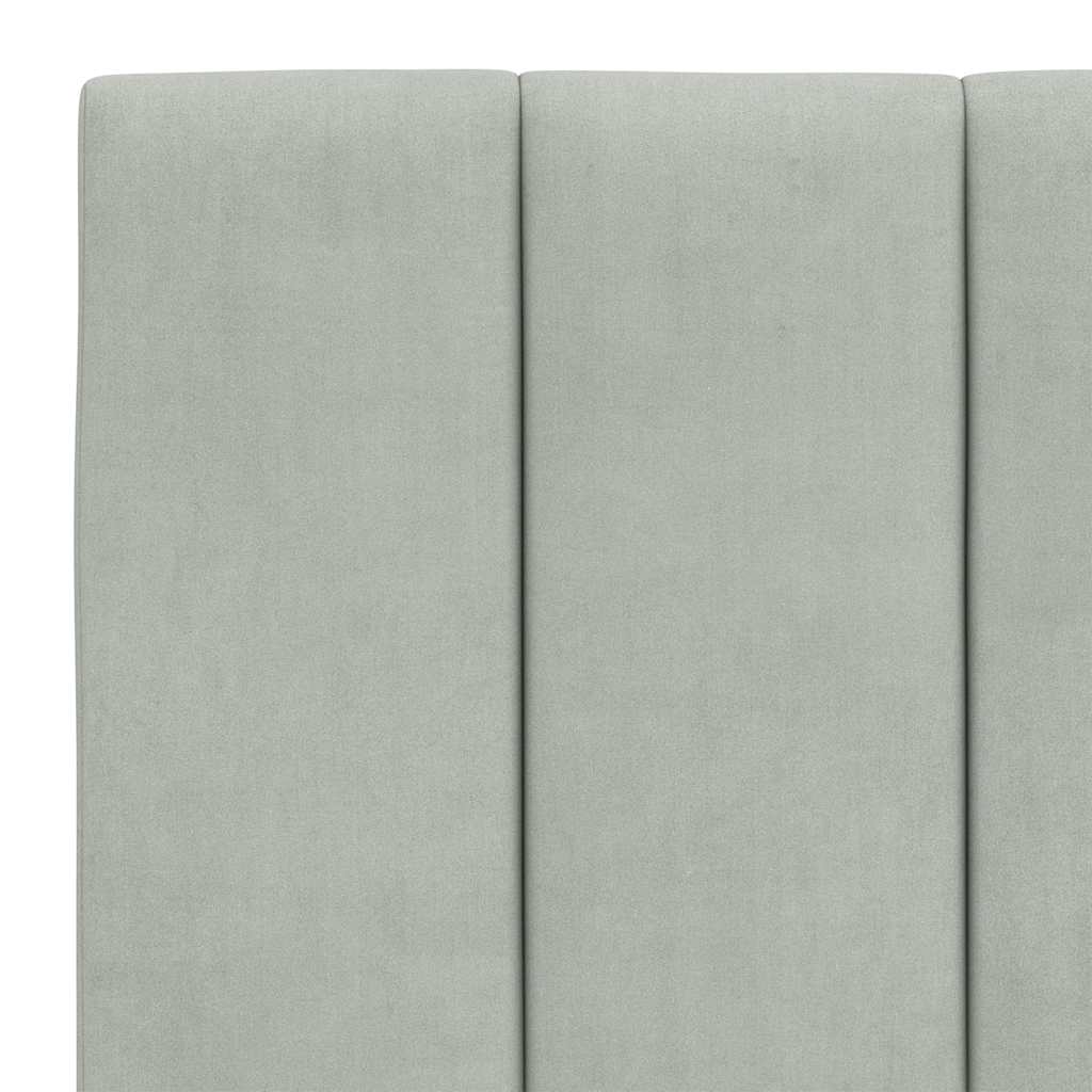 Cadre de lit sans matelas Hanko gris clair 140x200 cm velours