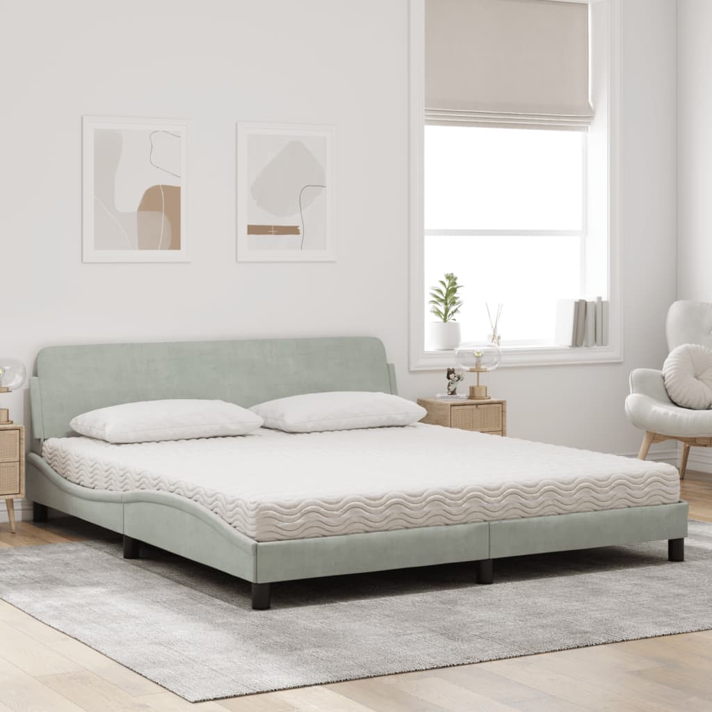 Lit avec matelas Dover gris clair 180x200 cm velours