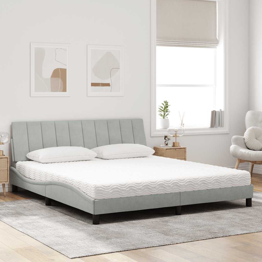 Lit avec matelas Hanko gris clair 180x200 cm velours