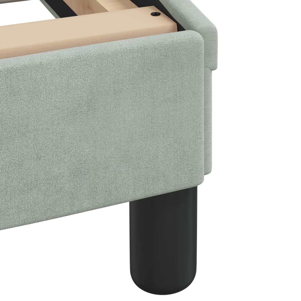 Lit avec matelas gris clair 140x200 cm velours - XIOS