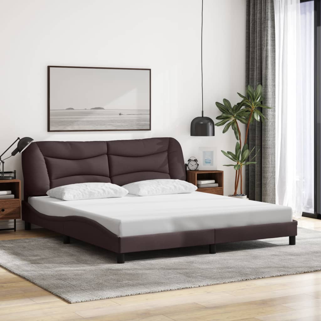 Cadre de lit avec LED sans matelas marron foncé 180x200cm tissu - XIOS