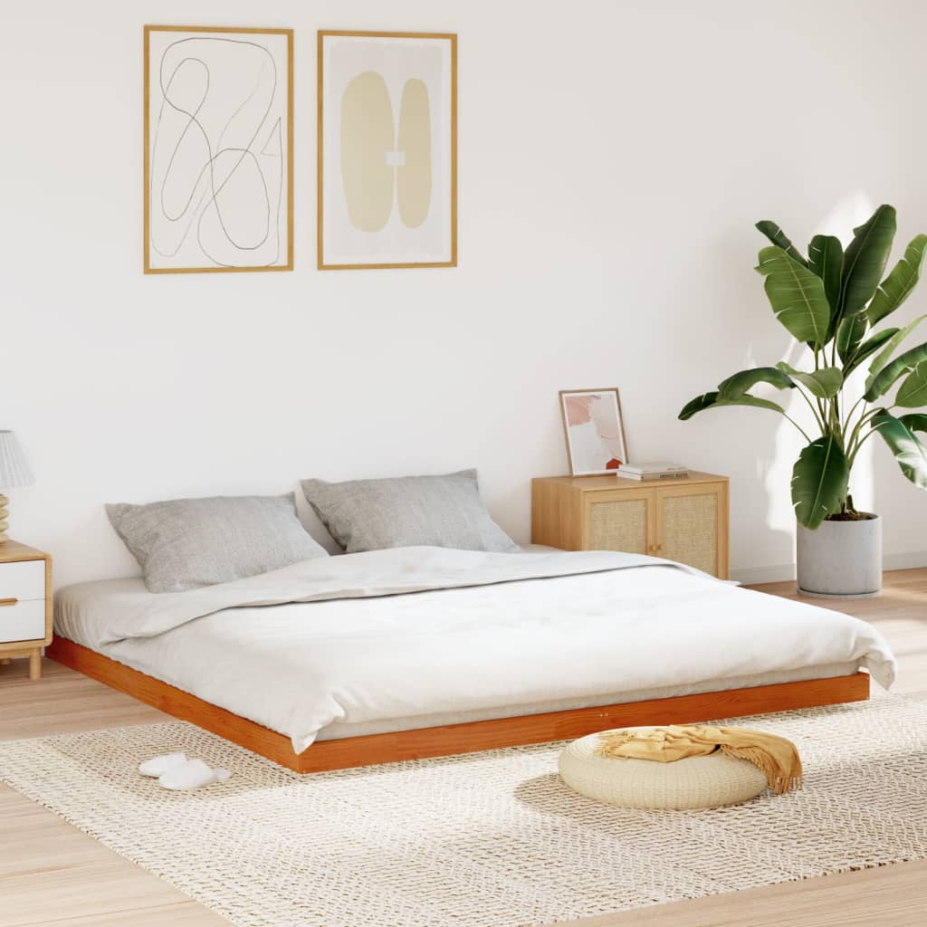 Cadre de lit sans matelas cire marron 200x200cm bois pin massif - XIOS