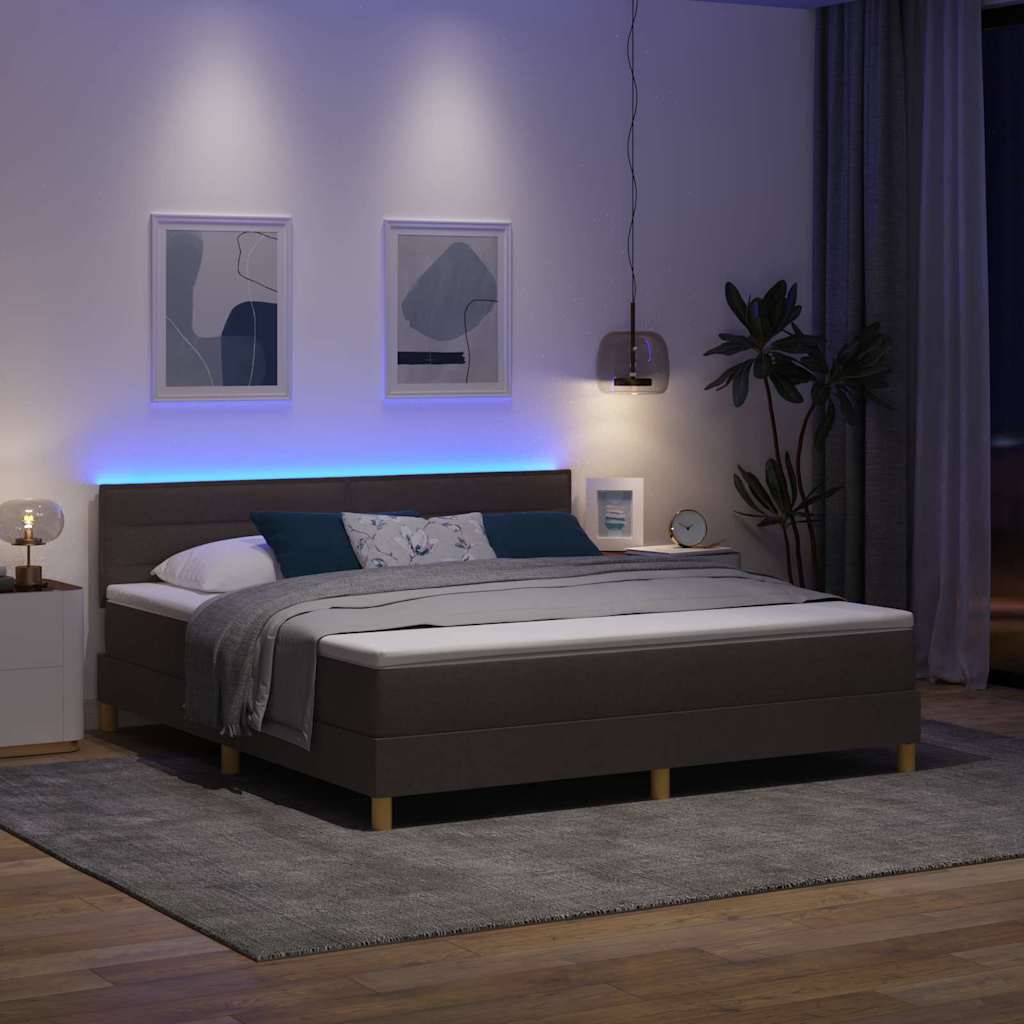 Lit à ressort LED Marron foncé 180 x 200 cm tissu