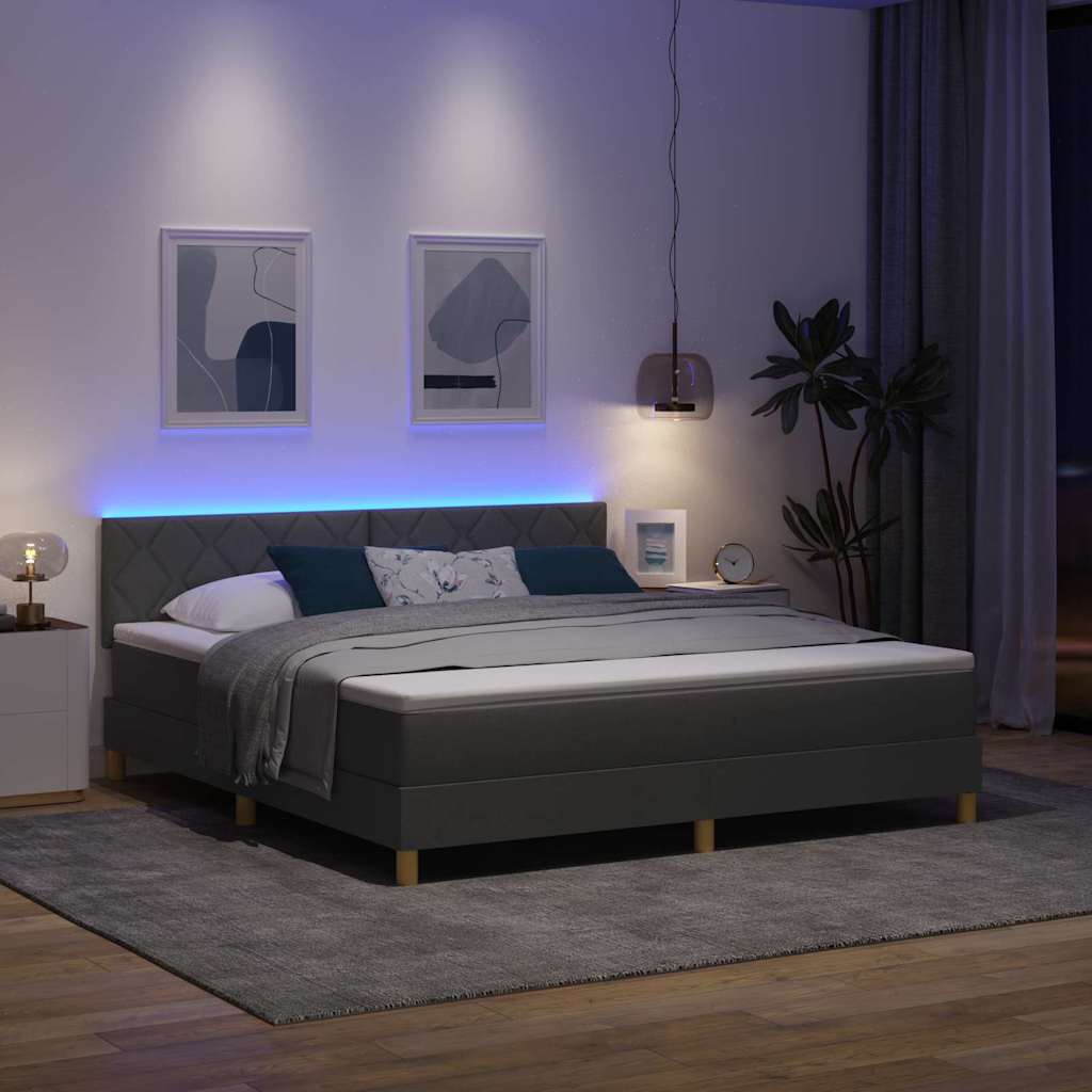 Lit à ressort LED avec bandes LED Gris foncé 180 x 200 cm tissu