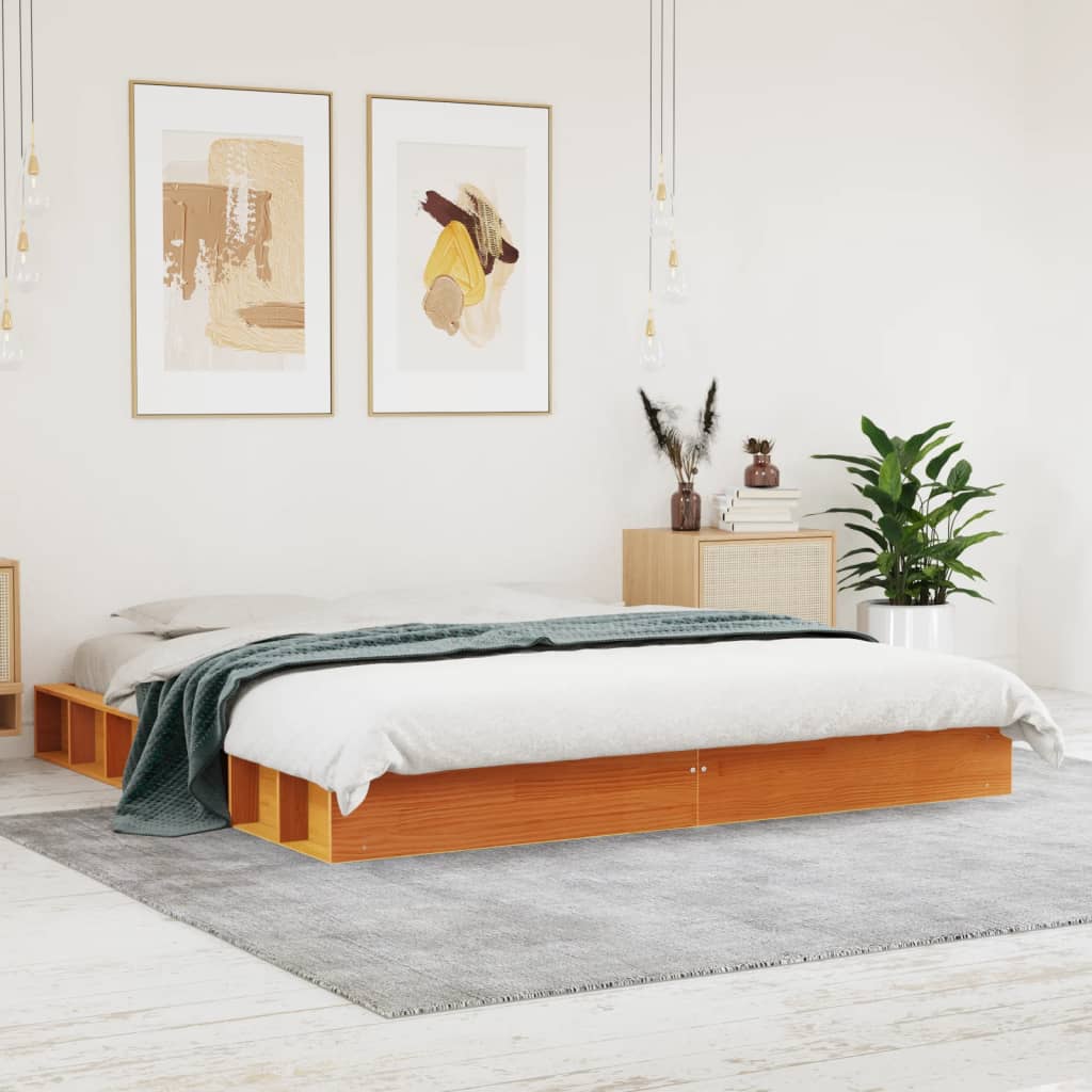 Cadre de lit sans matelas cire marron 200x200cm bois pin massif - XIOS