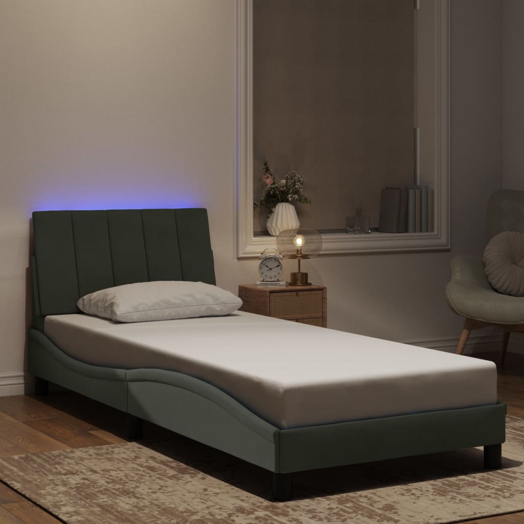 Cadre de lit avec LED sans matelas gris clair 90x190 cm velours - XIOS