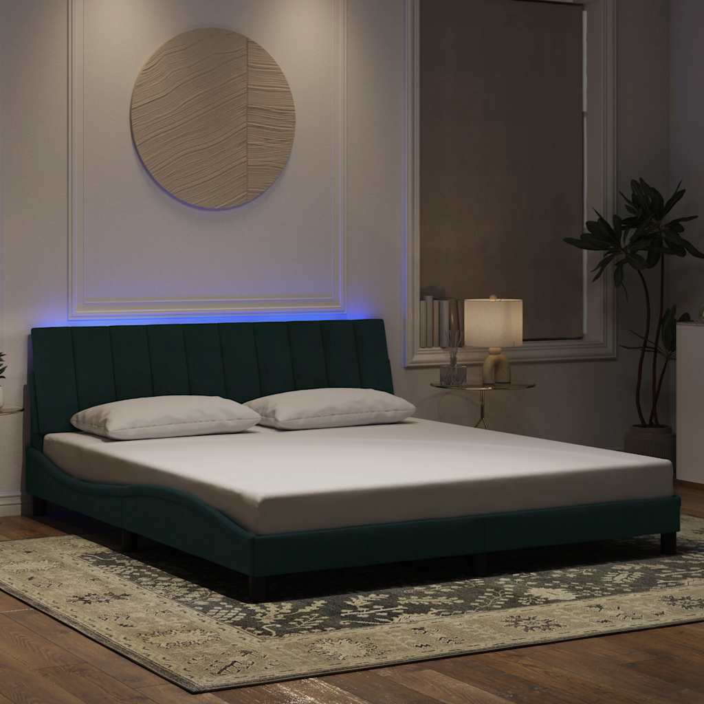 Cadre de lit avec LED sans matelas Hanko vert foncé 180x200 cm velours - XIOS