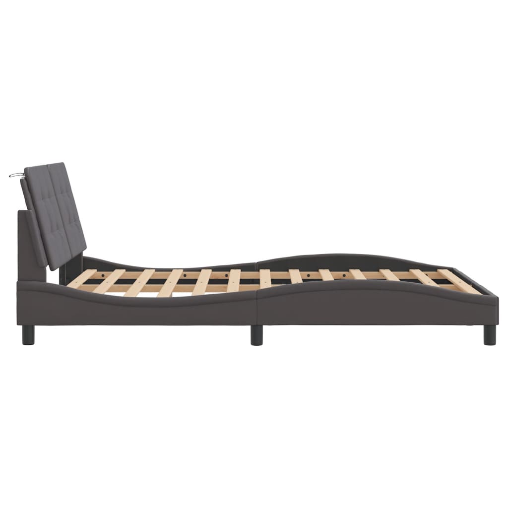 Cadre de lit avec LED sans matelas gris 140x190 cm - XIOS