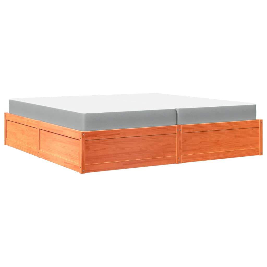 Lit avec matelas cire marron 200x200 cm bois massif de pin - XIOS