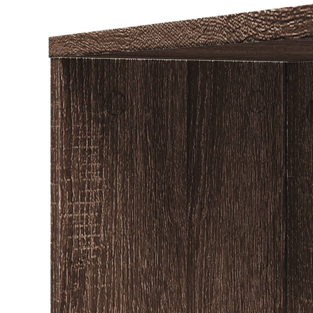Armoire de salle de bain étroite avec roulettes chêne marron