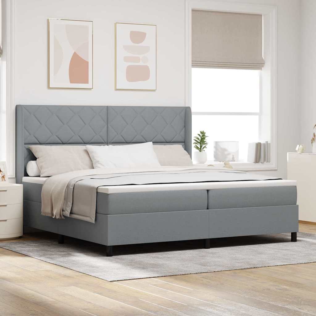 Lit à ressorts avec matelas Gris clair 200 x 200 cm tissu