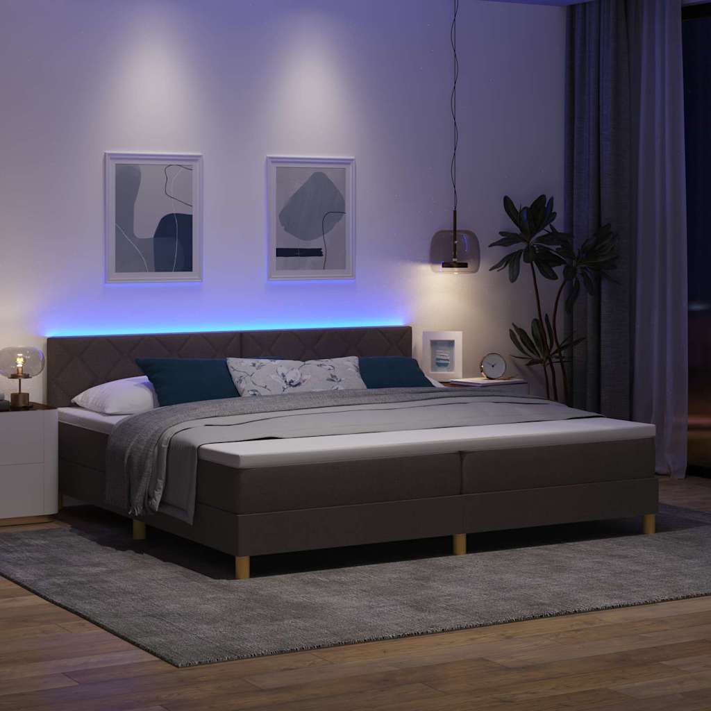 Lit à ressorts avec matelas Marron foncé 200 x 200 cm tissu