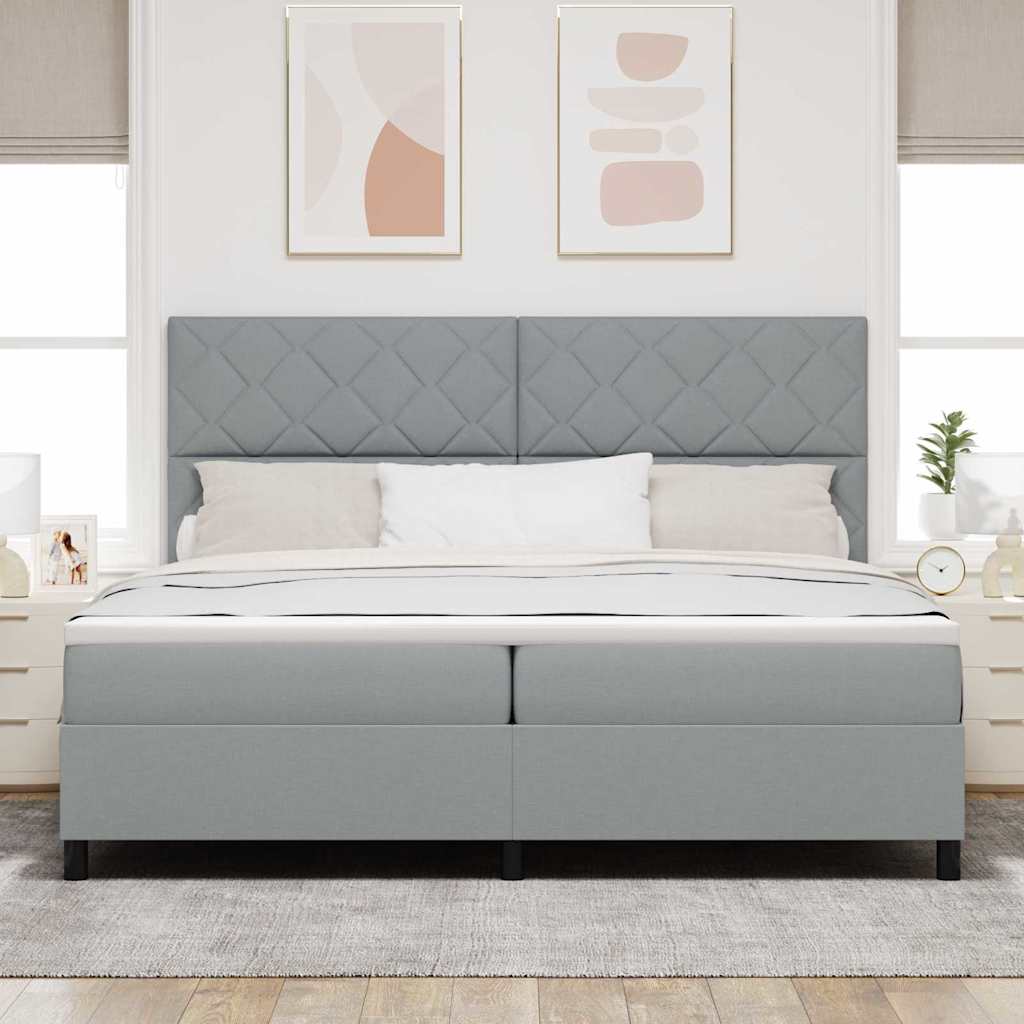 Lit à ressorts avec matelas Gris clair 200 x 200 cm tissu - XIOS