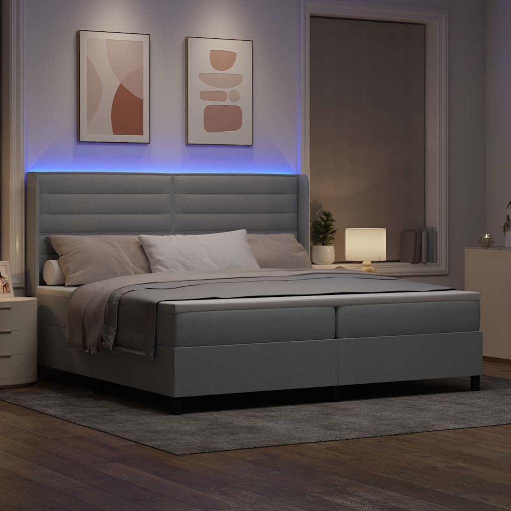 Lit à ressort LED avec matelas Gris clair 200 x 200 cm tissu - XIOS