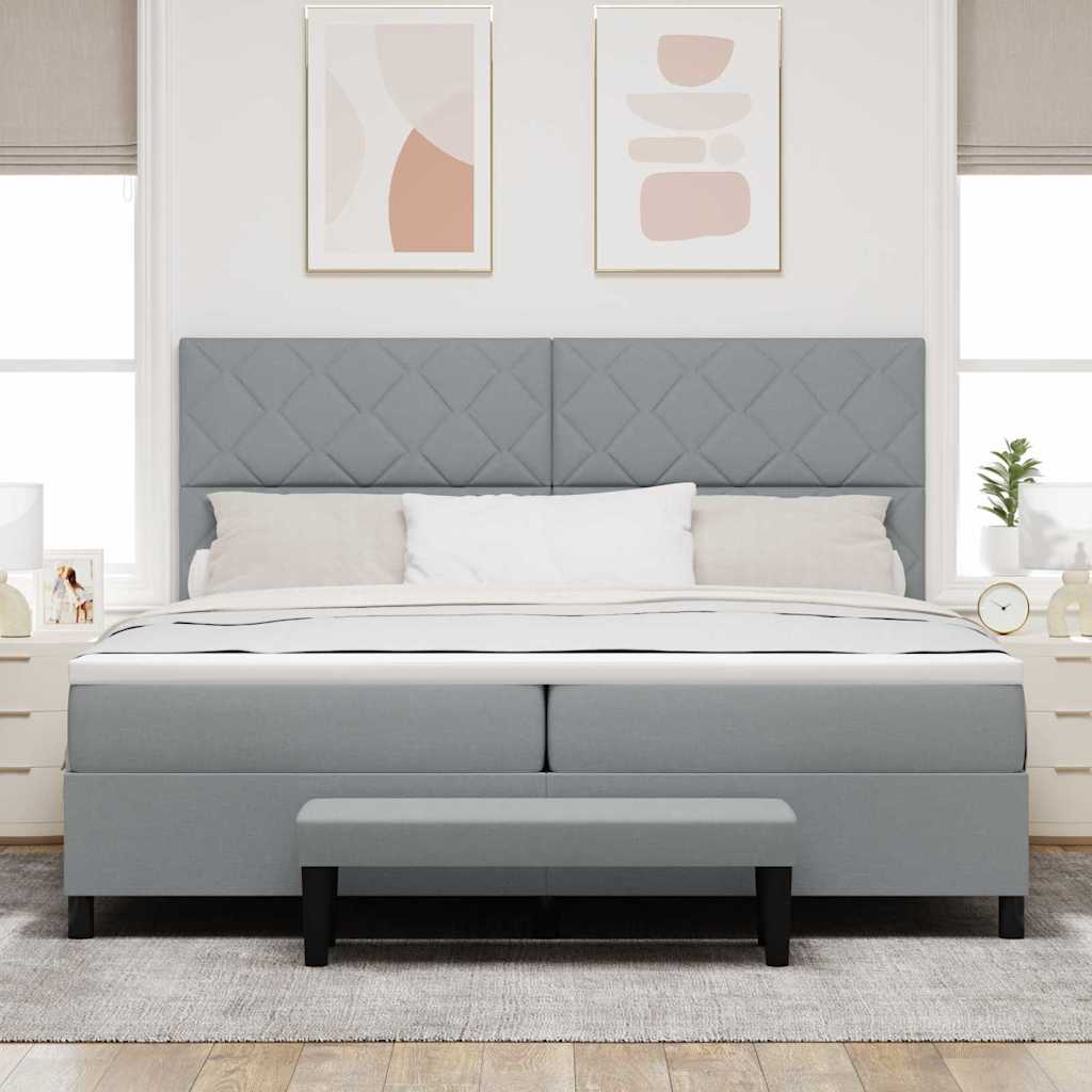 Lit à ressorts avec matelas Gris clair 200 x 200 cm tissu - XIOS