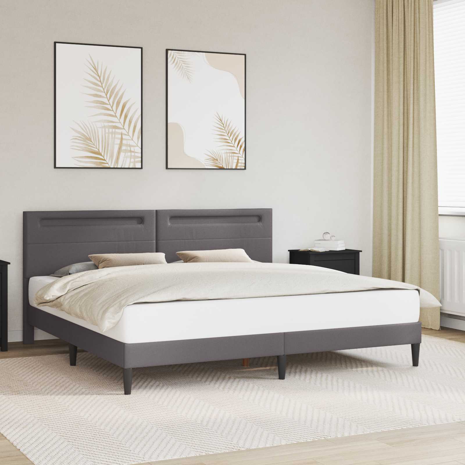 Cadre de lit avec bandes LED Gris 200 x 200 cm Simili cuir
